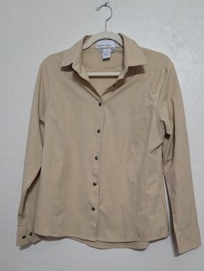 North End Women's Beige Button-Down Shirt